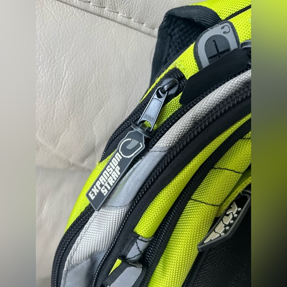 Fly Motorcycle Backpack - Picture 5 of 8